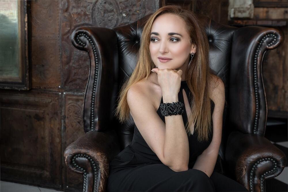 Portrait of Nadia Tollman